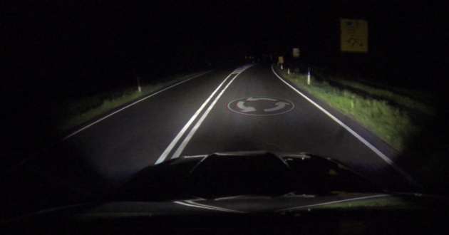 Ford creating high-resolution headlight expertise to venture info on highway in entrance of auto Ford creating high-resolution headlight expertise to venture info on highway in entrance of auto