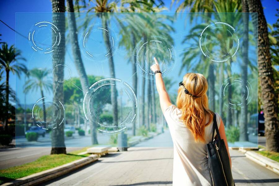 Can Metaverse expertise improve human-AI effectivity?